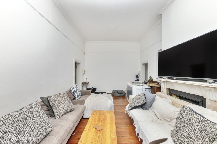 To Let 4 Bedroom Property for Rent in Mowbray Western Cape